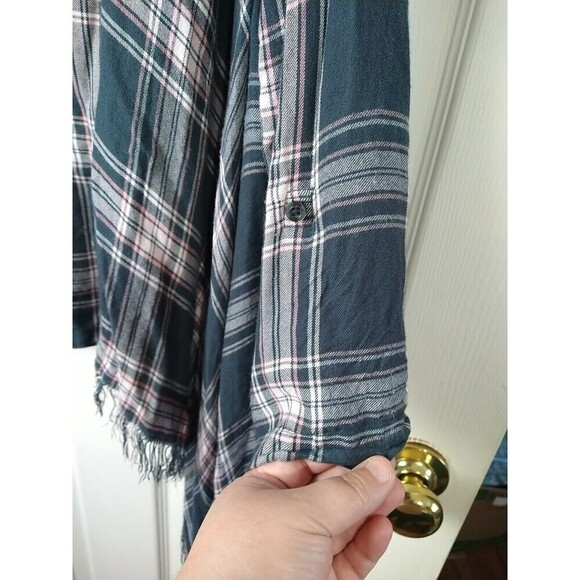 Justice Girls Open Roll Tab Plaid Waterfall Shawl. Size 18 - Picture 6 of 11